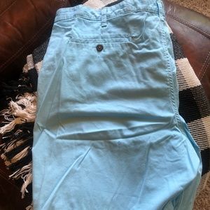 Men’s stretch flat front shorts, new without tags